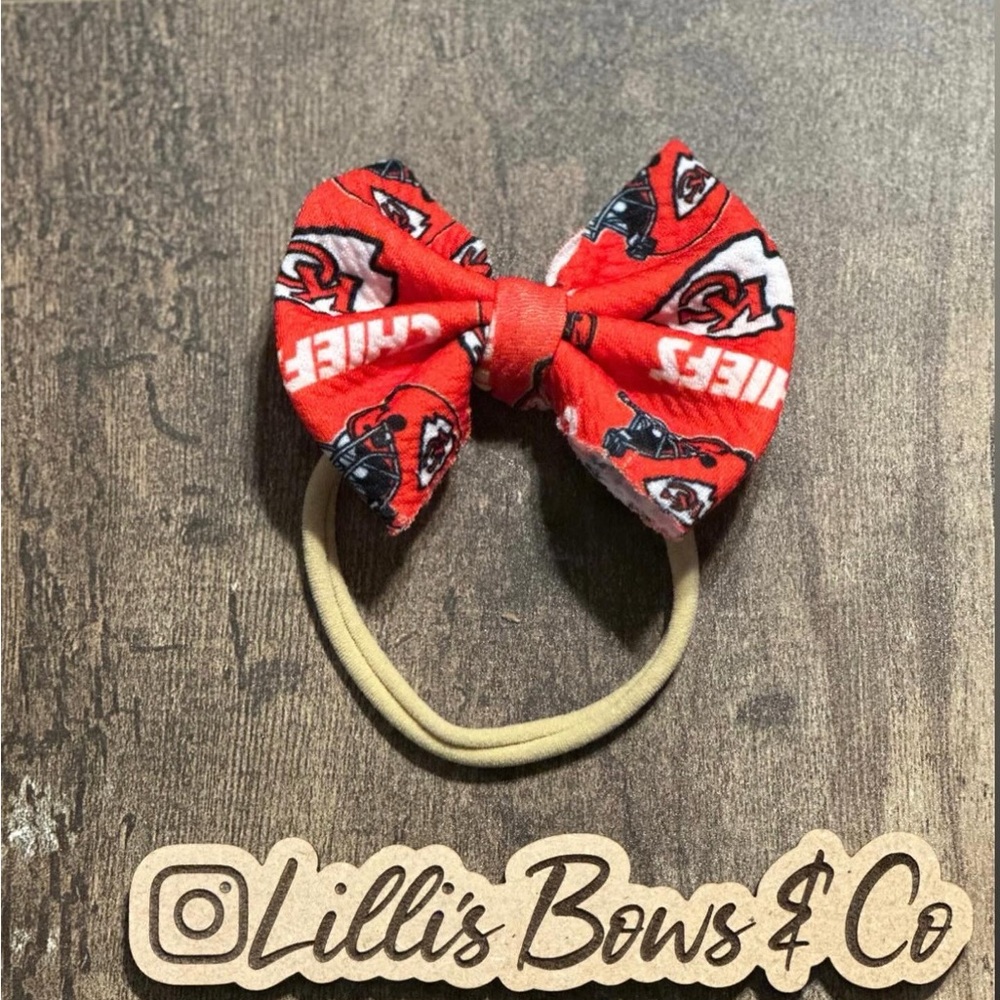 COPY - COPY - Chiefs Hair Bows